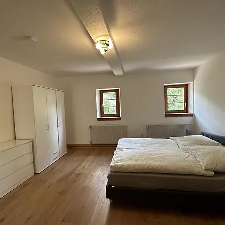 Metzlinschwander Hof Apartamento *