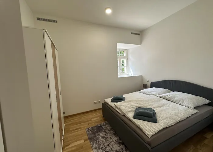 Metzlinschwander Hof Апартаменты *