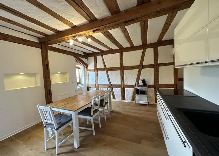 Metzlinschwander Hof * Марксцелль